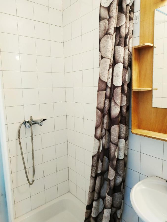 Chez Leslie Et Vincent : Logements Climatises Avec Parking Privatif Perpignan Zewnętrze zdjęcie